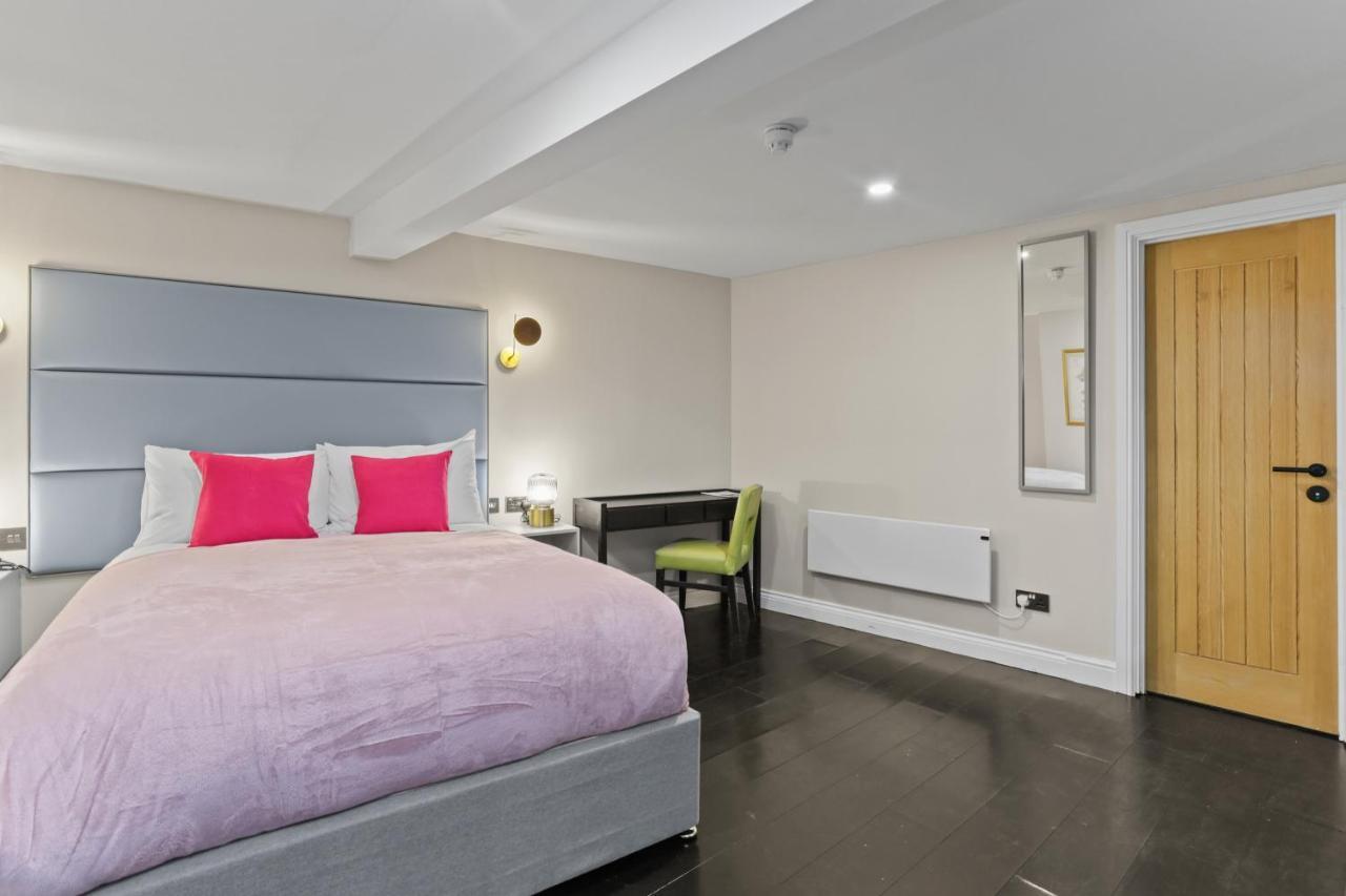 London'S Boutique Studio Dış mekan fotoğraf