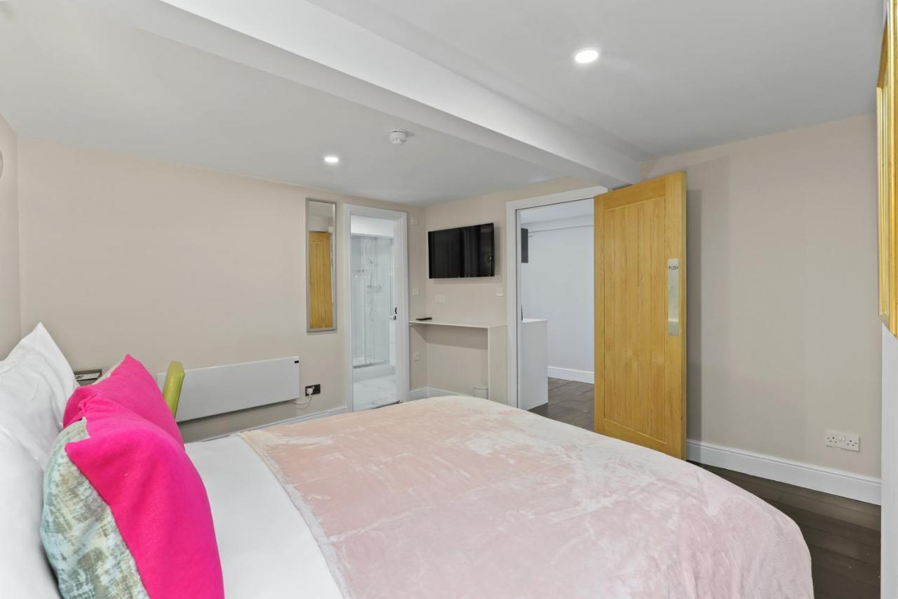 London'S Boutique Studio Dış mekan fotoğraf